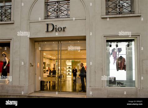 negozio parigi dior